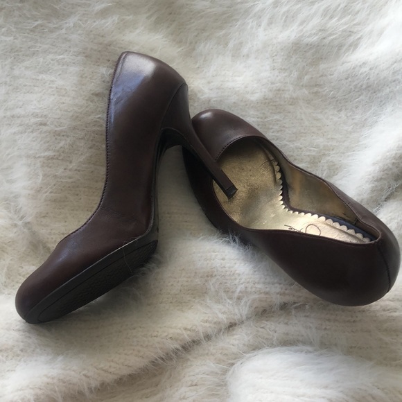 Jessica Simpson Heels - Picture 2 of 4